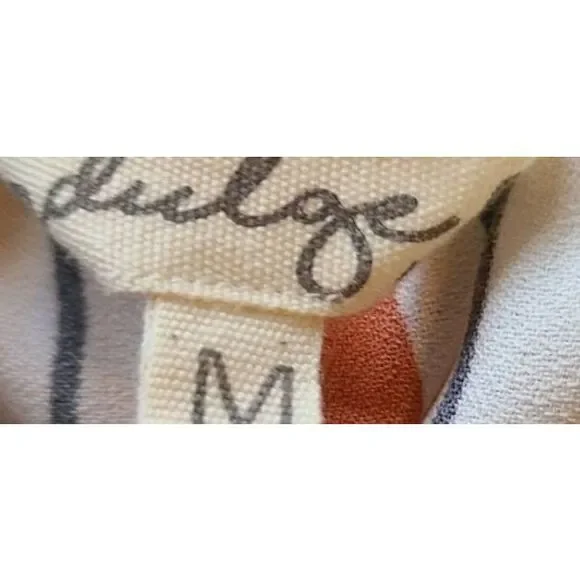 Indulge Striped Off Shoulder Dress M - Picture 7 of 7